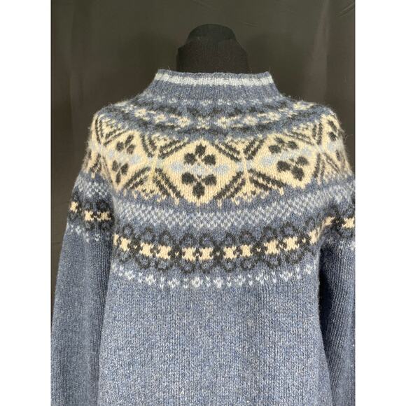 Vintage Woman's Eddie Bauer Legend Wool Sweater, Blue Fair Isle Medium - Picture 2 of 6